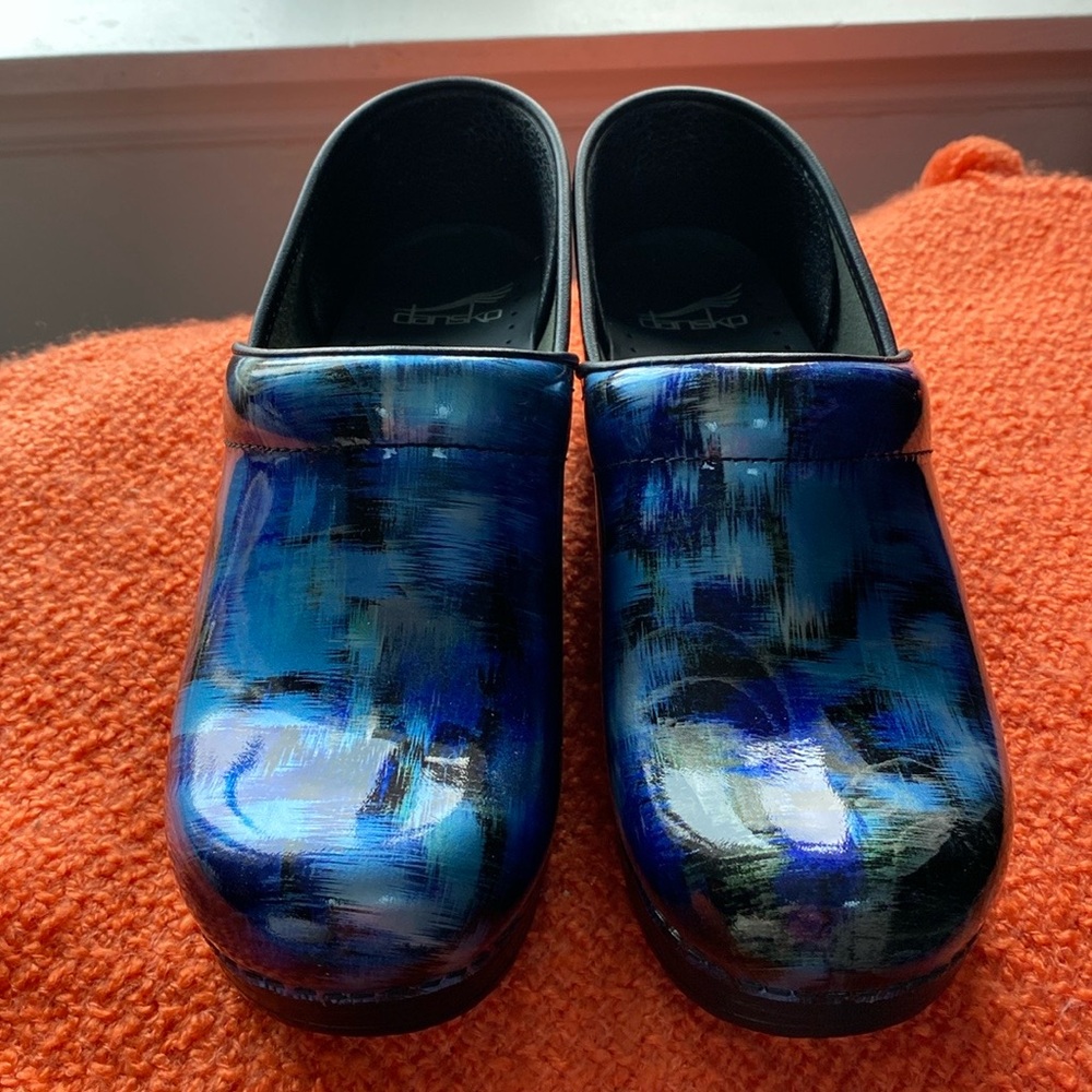 Dansko Blue Brush Clogs 38 (7 1/2)
